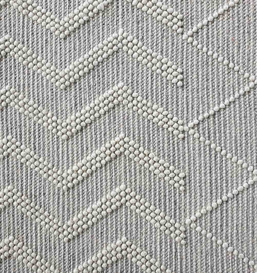 Hand Made Natural White Decorative Rug