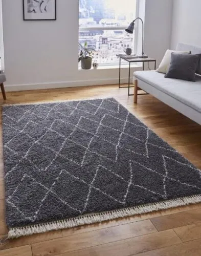Elegant Dark Grey Floor Rug