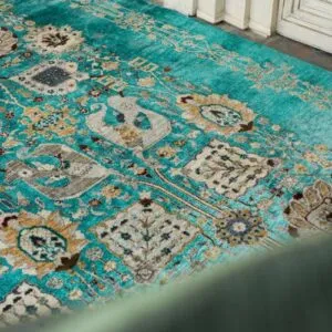 Silk Persian rugs for home décor