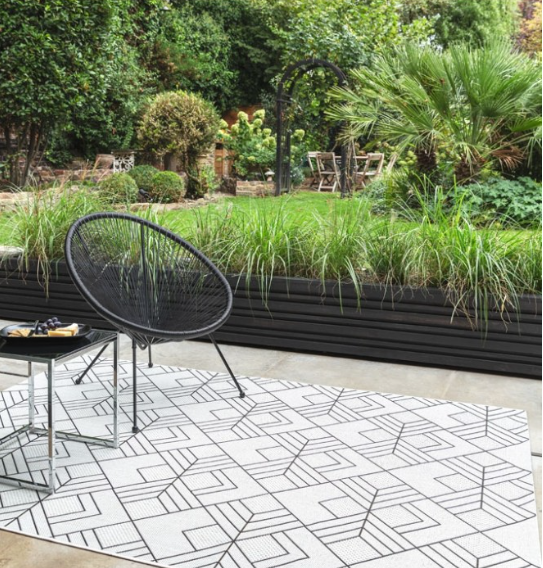 Patio Deco Ivory Rugs