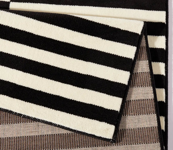 Gloria 102408 Black Cream Rug