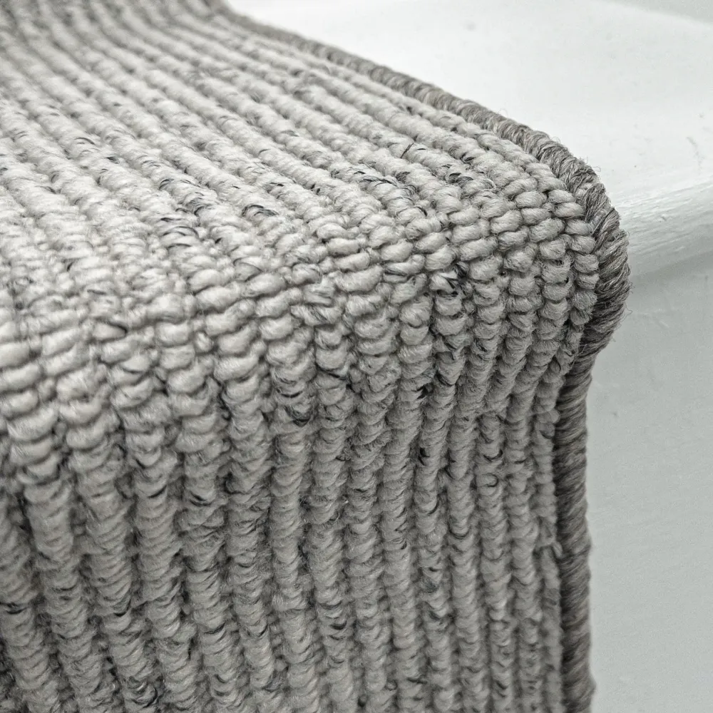 Country Linear Paloma Stair Runner