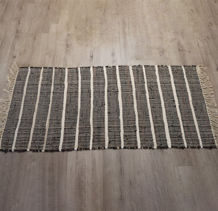 LR-26 - Multi Colour Leather Rugs