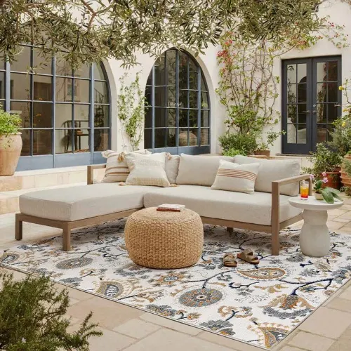 Patio Outdoor Carpets Dubai