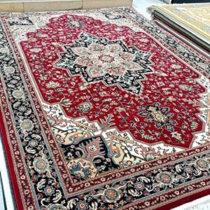 Traditional Kashan Carpet