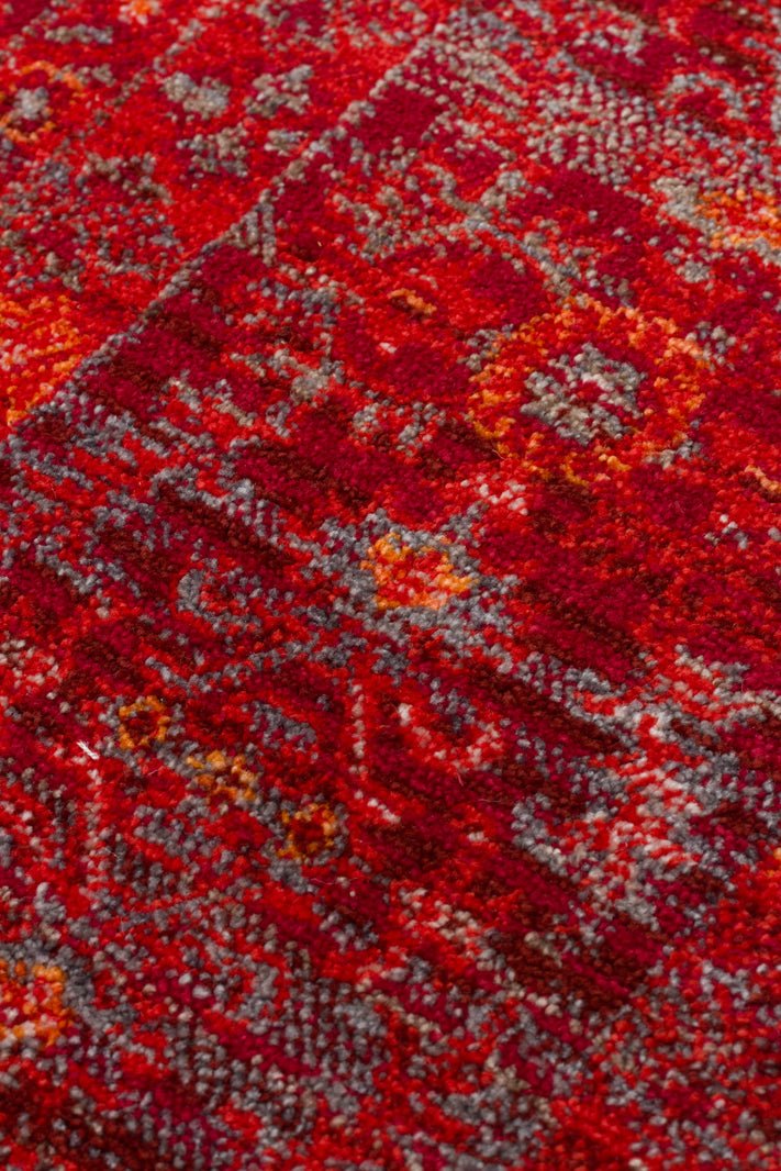 Antique Serapi Red Turkish Rug - Image 5