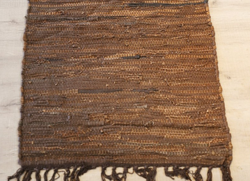 LR-30 - Brown Leather Rugs