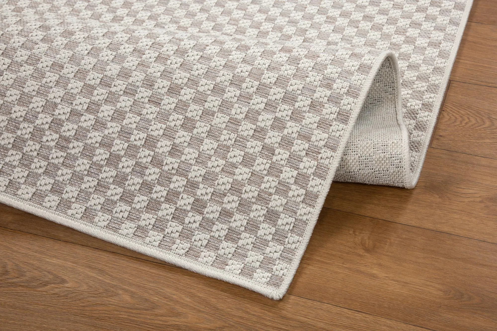 Mateo Checkered Flatweave Rug - Image 5