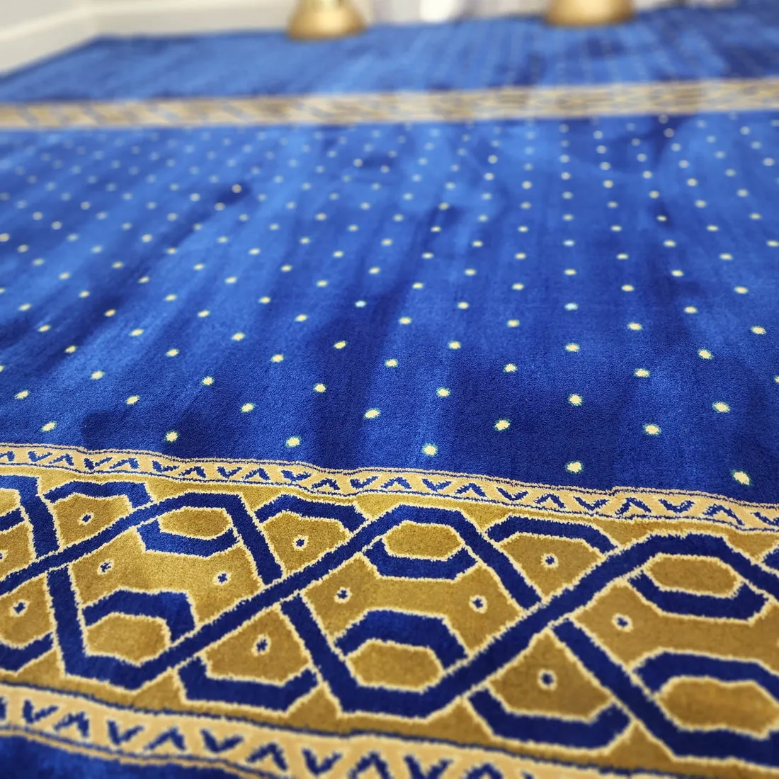 Navy Blue Mosque Carpet – Prayer Row Design