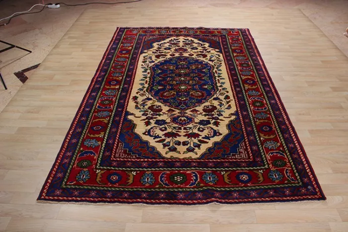 R1462 Vintage Turkish Carpets - Image 2