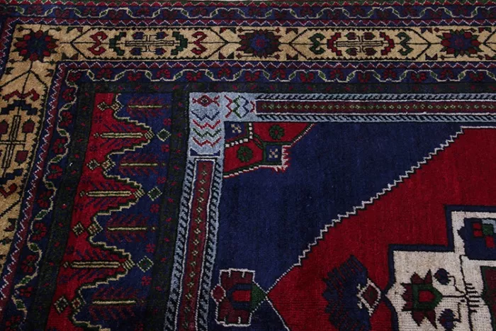 R5879 Vintage Turkish Carpet - Image 2