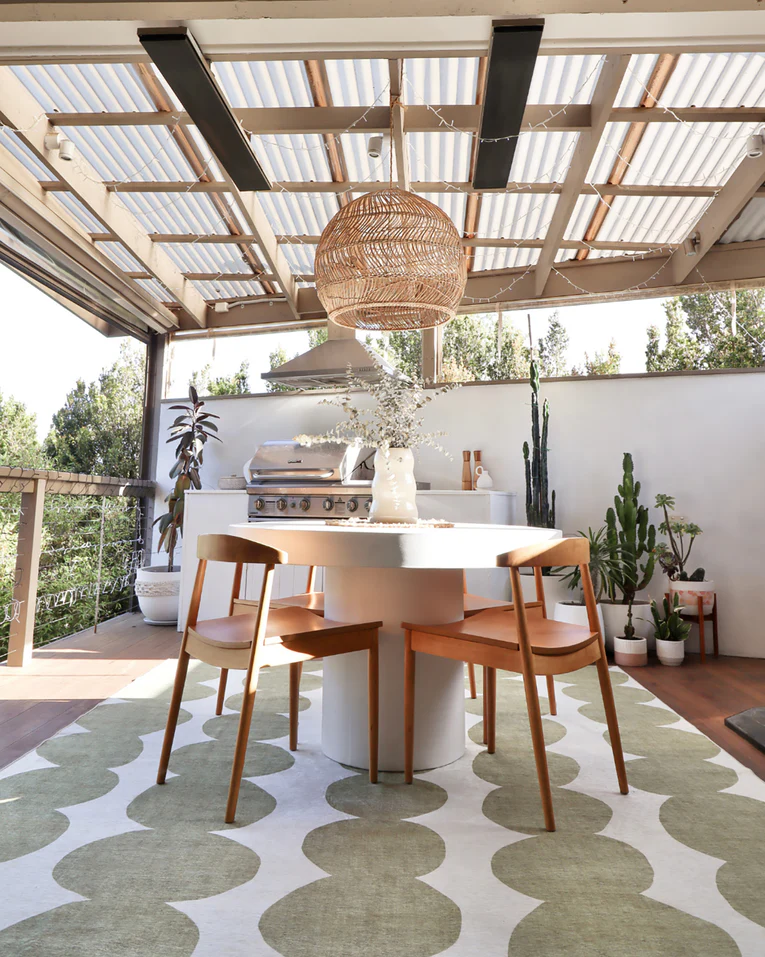 Brynne Green Ivory Indoor Outdoor Washable Rug - Image 2
