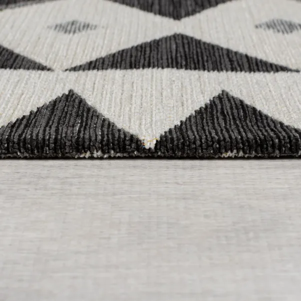 Byron Tile Geometric Runner - Image 4