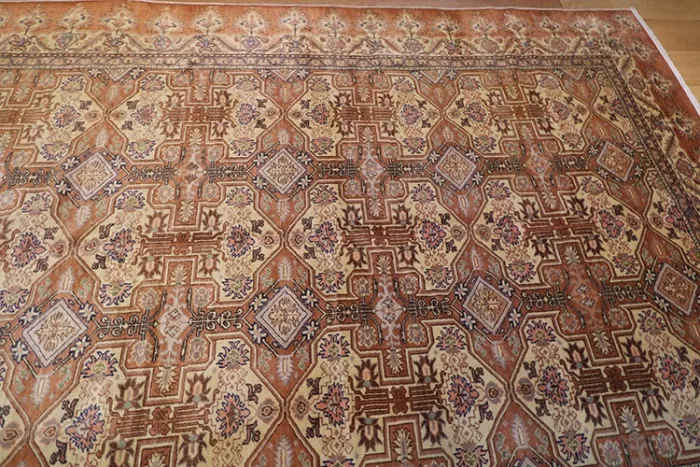 R3716 Vintage Persian Carpet - Image 3