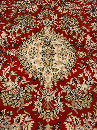 fine-knotted-neutral-silk-rug