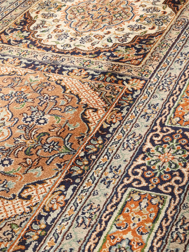 kashmir-brown-orange-silk-carpet
